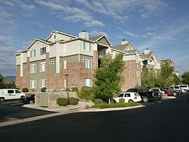 2 Bd/2 Bath Littleton Apts with Hot Tub, P in Bow Mar, CO