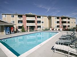 2 Bd/1 Bath Affordable 1 Bd with Great Loc in Aurora, CO (Photo 4 of 5)