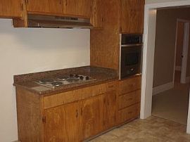 146 W. Magnolia St. in Stockton, CA (Photo 3 of 5)