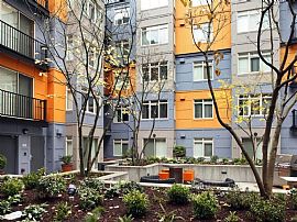 2 Bd/2 Bath Upgraded Downtown Community, in Seattle, WA (Photo 4 of 5)