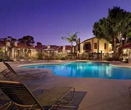 Easy Access to I-10 and Downtown! Covered in Phoenix, AZ