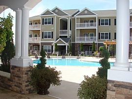 2 Bd/2 Bath Minutes to Charming Downtown in Knoxville, TN (Photo 4 of 5)