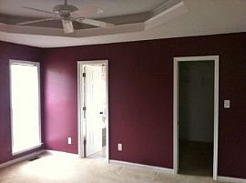 Gorgeous 3 Br W/bonus, Screened Porch And in New Bern, NC (Photo 4 of 5)