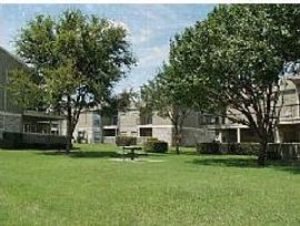 2 Bd/1 Bath Waterford on The Meadow Offe in Murphy, TX (Photo 4 of 5)
