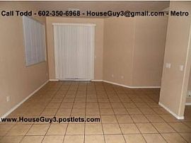 3 Bed, 1139 Sqft, $725 in Phoenix, AZ (Photo 3 of 5)