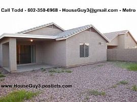 3 Bed, 1425 Sqft, $1,000 in Laveen, AZ (Photo 4 of 5)