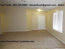 3 Bed, 1210 Sqft, $950 in Phoenix, AZ (Photo 2 of 5)