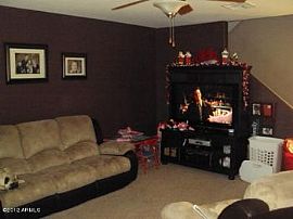 4 Bed, 1978 Sqft, $950 in El Mirage, AZ (Photo 5 of 5)