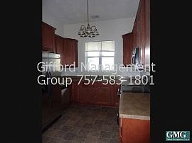 Condo Rental Home in Chesapeake in Alexandria, VA (Photo 4 of 5)