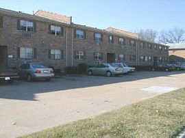 Apartment Rental Home in Norfolk in Norfolk, VA (Photo 2 of 3)