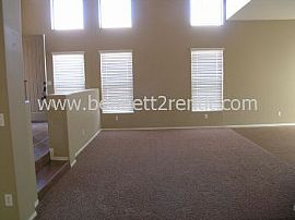 Single Family Rental Home in Mesa in Mesa, AZ (Photo 3 of 5)