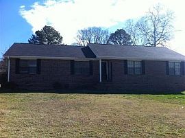 Now Only $625..2 Bedroom Ranch Off of D in Lawrenceville, GA (Photo 4 of 5)