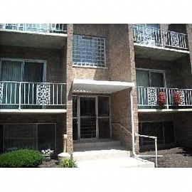 3632 Westwood Northern Blvd, Cincinnati, in Bridgetown, OH (Photo 2 of 5)