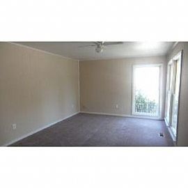 2542 Ontario Street in Cincinnati, OH (Photo 4 of 5)