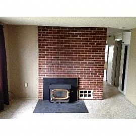 Cozy Tacoma Home in Parkland, WA (Photo 5 of 5)