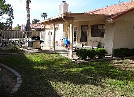 4 Bed / 2 Bath with a Pool in Alta Mesa! in Mesa, AZ (Photo 5 of 5)