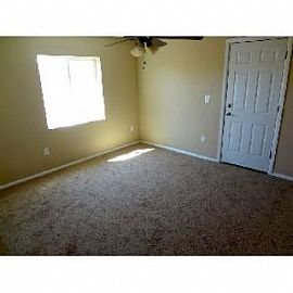 Beautiful Tempe Remodel! 4 Bed / 2 Bath! in Tempe, AZ (Photo 5 of 5)