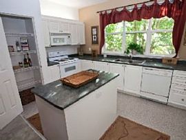 2 Bd/2 Bath Lasalle Apartments in Beaver in Aloha, OR (Photo 2 of 5)