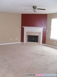 Spacious 3bed, 2.5bath Family Home Near in Union City, GA (Photo 4 of 5)