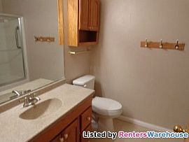 Convenient/2bd/2ba/1-Car Townhome in M in Corcoran, MN (Photo 5 of 5)