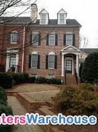 Beautiful 4-Level End Unit Townhome, Vin in Smyrna, GA