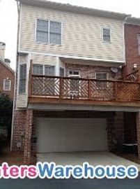 Beautiful 4-Level End Unit Townhome, Vin in Smyrna, GA (Photo 2 of 5)