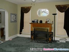 Gorgeous 4 Br 2 Bath with 2 Car Garage I in Red Wing, MN (Photo 4 of 5)