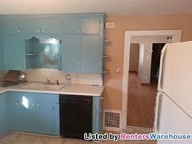 This Home Will Be Painted in The Spring! in Saint Paul, MN (Photo 3 of 5)