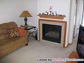 Very Nice 2bd/1.5ba Townhouse! in Elk River, MN (Photo 4 of 5)
