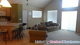 Large 3bd/2.5ba Townhouse- Master on Mai in Victoria, MN (Photo 5 of 5)