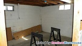 2 Bedroom with a Huge Huge Yard!! Bring in Coon Rapids, MN (Photo 5 of 5)