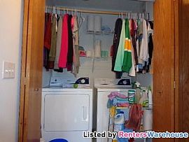 Like New/2bd/2ba/1.5-Car Townhome in R in Andover, MN (Photo 4 of 5)