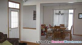 Custom Design 3br - 3ba Townhome In in Hastings, MN (Photo 4 of 5)