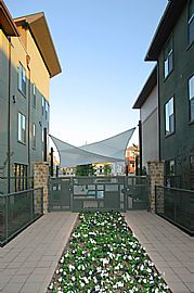 2 Bd/2 Bath Urban Village with Resort-St in Dallas, TX (Photo 3 of 5)