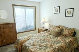 2 Bd/1 Bath Fitness Center, Spa, Wet Bar in Eden Prairie, MN (Photo 5 of 5)