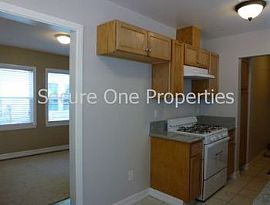 Updated One Bedroom Home! in Burbank, CA (Photo 2 of 5)