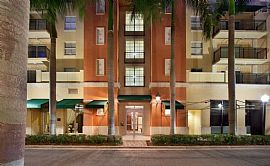 2 Bd/1 Bath Oversized Residences with Fi in Coconut Grove, FL (Photo 5 of 5)