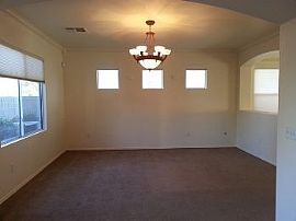 Lovely 3 Br in Gilbert, AZ (Photo 2 of 5)