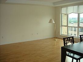 Luxury 1 Bdrm Condo with Water Views in Medford, MA (Photo 3 of 4)