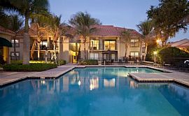 2 Bd/1 Bath West Palm Beach Apts with In-H in Haverhill, FL (Photo 4 of 5)