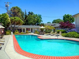 0 Bd/1 Bath Walking Distance to Downtown in Mountain View, CA