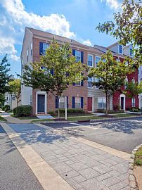 3 Bd/2 Bath Designer Kitchens, Garages And in Florham Park, NJ (Photo 5 of 5)