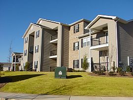 2 Bd/2 Bath Mill Creek Runwhere Every De in Macon, GA (Photo 2 of 5)