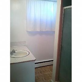 Cute Triplex in Great East Side Location in Salt Lake City, UT (Photo 3 of 5)