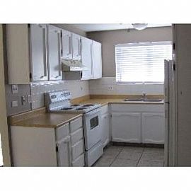 Cute East Side One Bedroom Condo!! in Salt Lake City, UT (Photo 3 of 5)