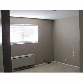 Cute East Side One Bedroom Condo!! in Salt Lake City, UT (Photo 4 of 5)