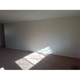 Great Home in Reynoldsburg Schools in Reynoldsburg, OH (Photo 3 of 5)