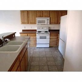 Outstanding, Beautiful Home with Central in Parkland, WA (Photo 2 of 5)