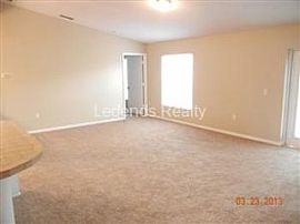 Edgewater-4 Bedroom,2 Bathroom-$1,175.00 in Edgewater, FL (Photo 2 of 5)