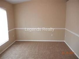Edgewater-4 Bedroom,2 Bathroom-$1,175.00 in Edgewater, FL (Photo 3 of 5)
